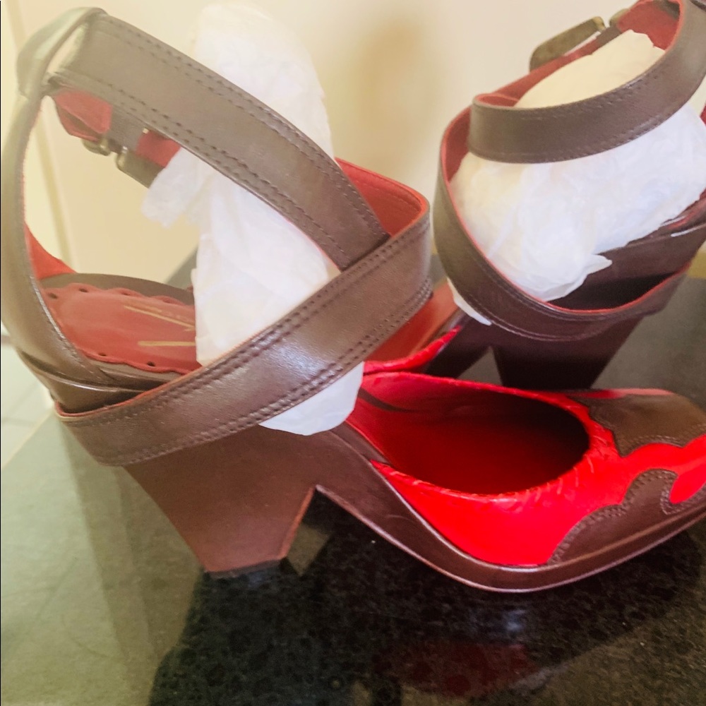 Designer shoes - Picture 4 of 5